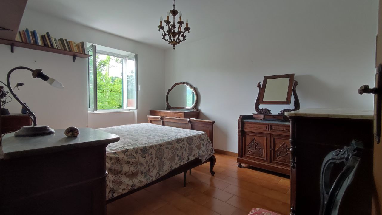 Camera 4 al primo piano casa Banchetta Ronco Scrivia